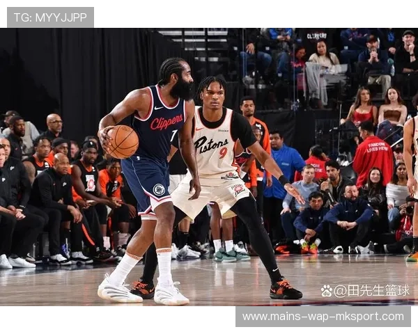 快船博格丹最佳一战，球队群星合力显现希望曙光