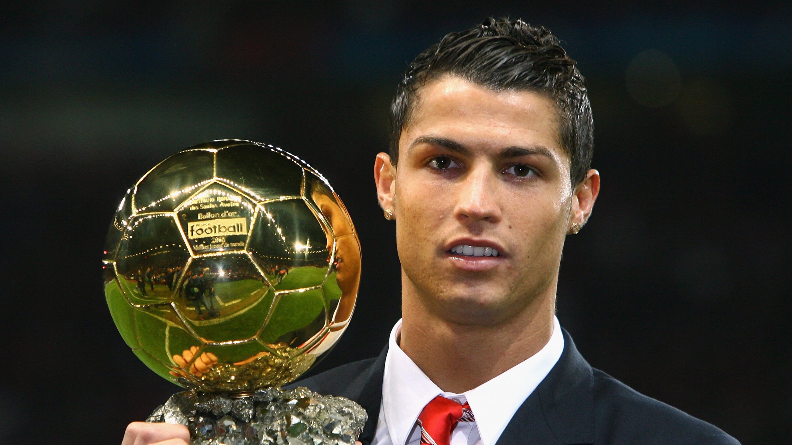 板球测试赛传奇谢幕 最后一战双百封神